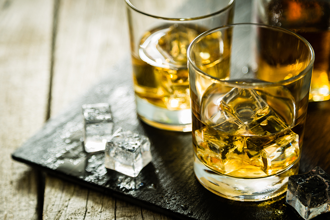 Best-Whiskey-Glass-Tumblers.jpg
