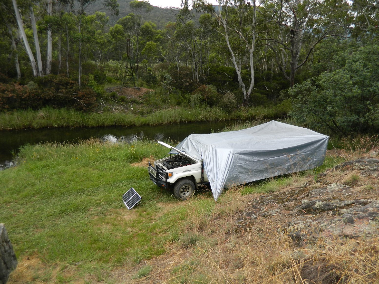 Wet camp, quick set up. (3).JPG