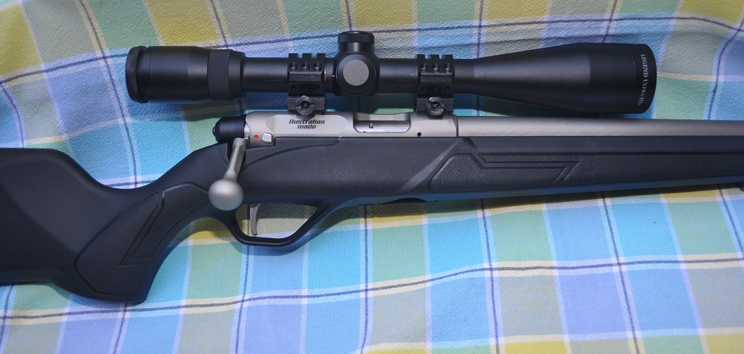 Crossover right view with weaver tactical rings.jpg
