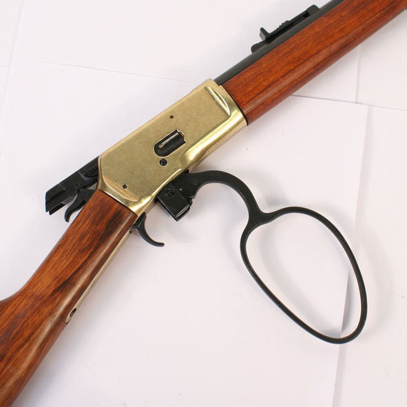 M1892-Winchester-John-Wayne-rifle-160615-3.jpg